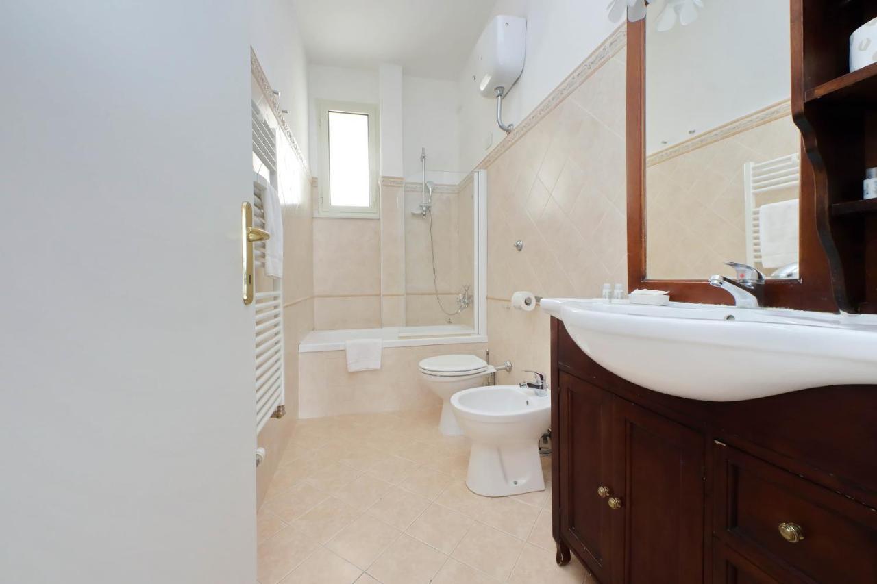 Cozy Domus Apartment - โรม ภายนอก รูปภาพ